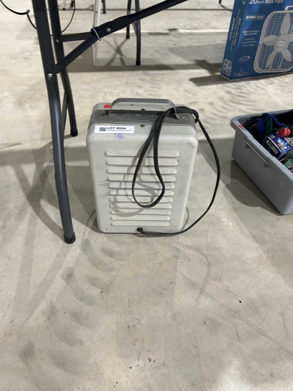 Home Basix small electric heater