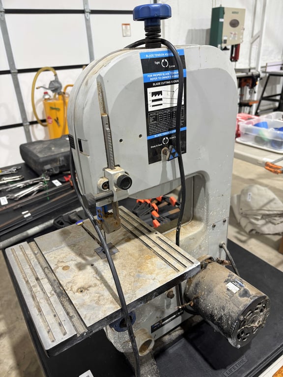 Delta Bandsaw - Image 2
