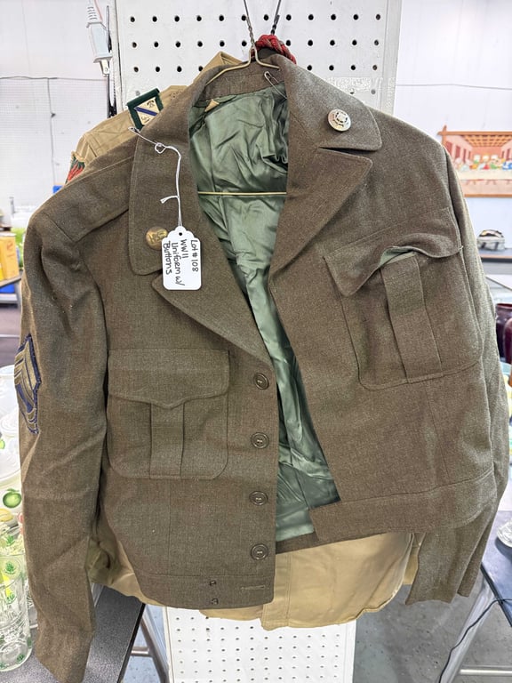 WWII UNIFORM