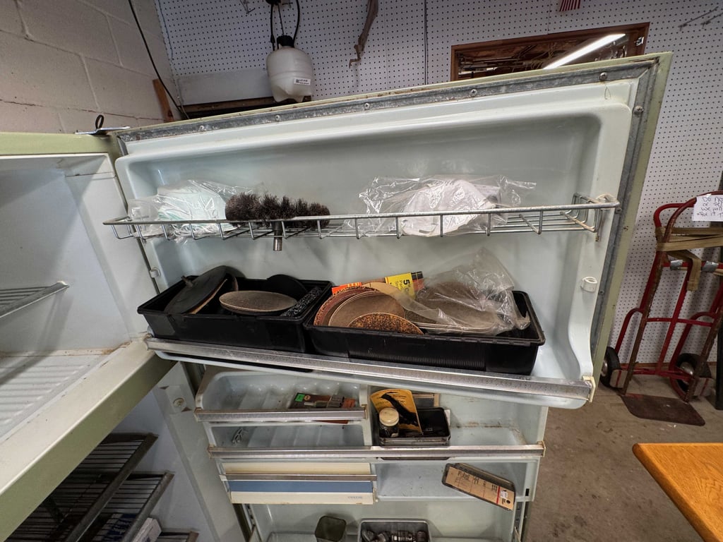Green storage refrigerator and contents - Image 3