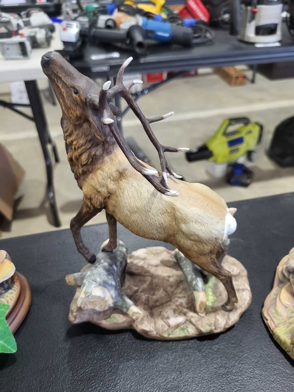 Porcelain deer & elk - Image 3