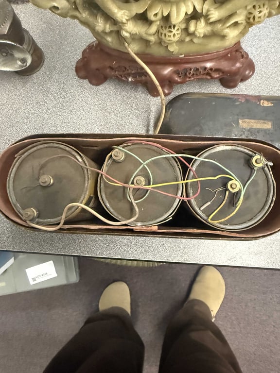 VTG WESTERN ELECTRIC METAL BATTERY BOX