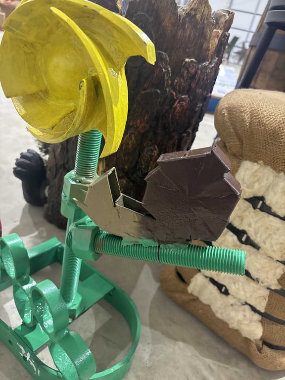 Homemade metal decor - Image 3