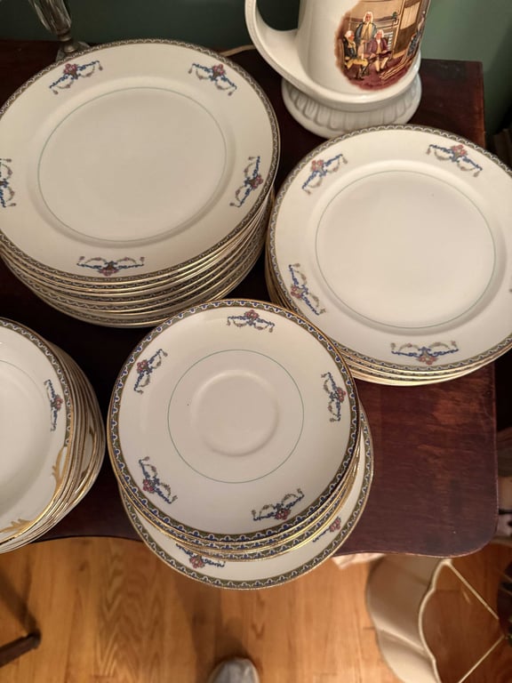 SET OF POPE-GOSSER MELROSE PATTERN CHINA