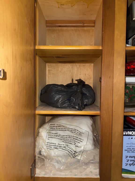 Contents of Wall Cabinets in Basement - Image 4