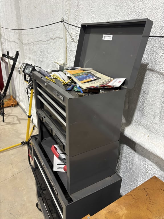 Craftsman 5 drawer tool box & contents - Image 6