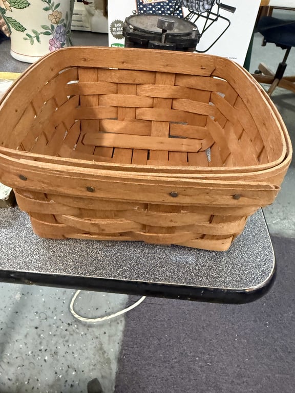 SM LONGABERGER BASKET