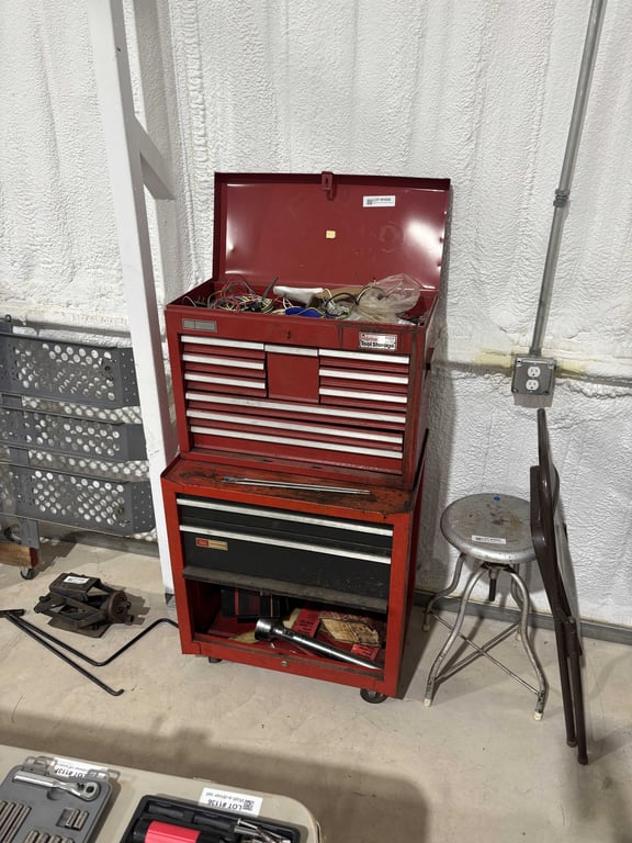 Craftsman 12 drawer toolbox & contents