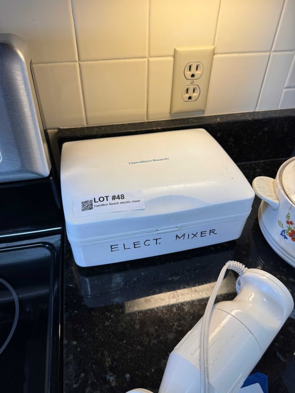 Hamilton Beach electric mixer