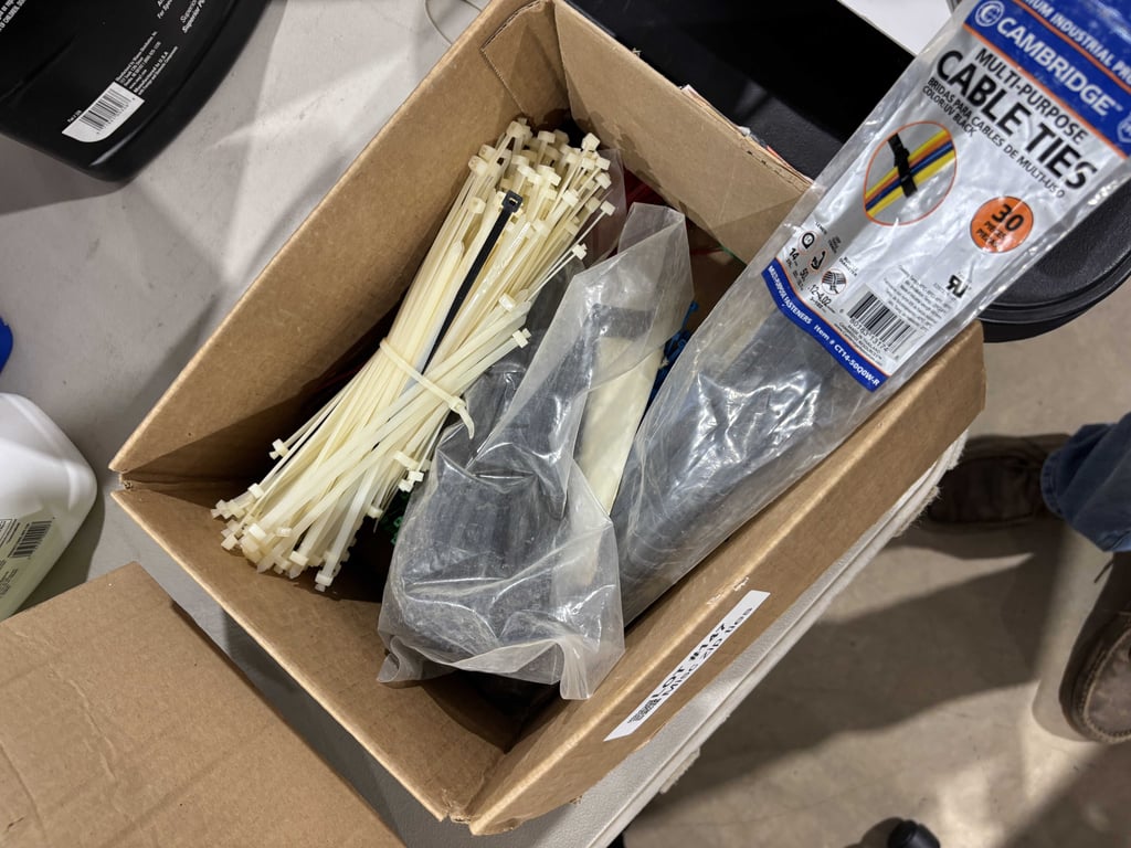 Misc zip ties