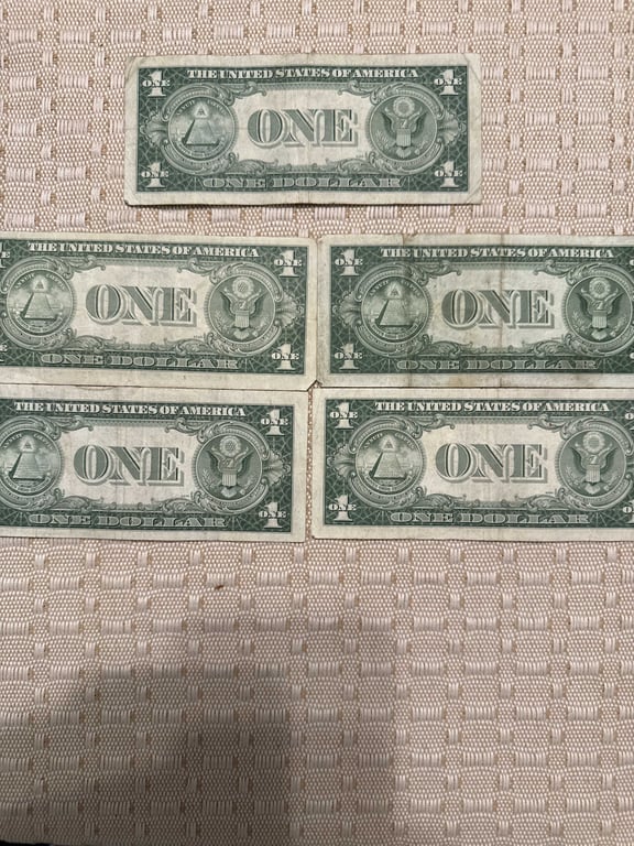 (5) 1935 Silver Certificates - Image 2