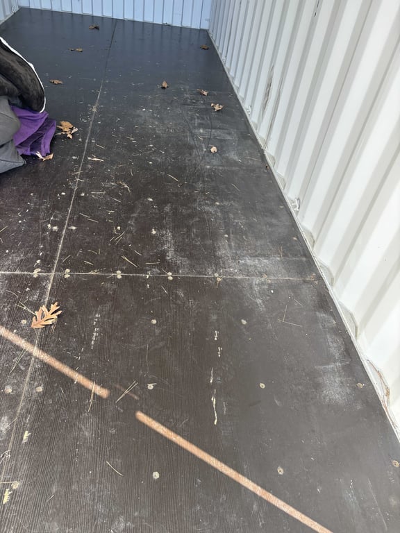 20' Shipping Container - Image 8