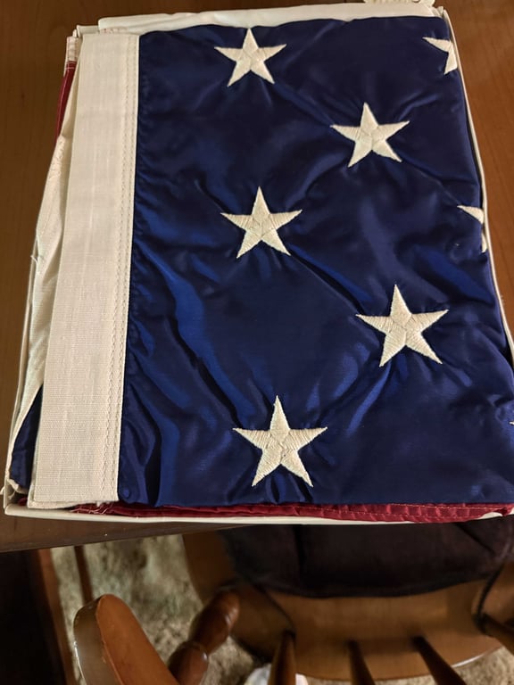 NYLON FLAG IN BOX - Image 2