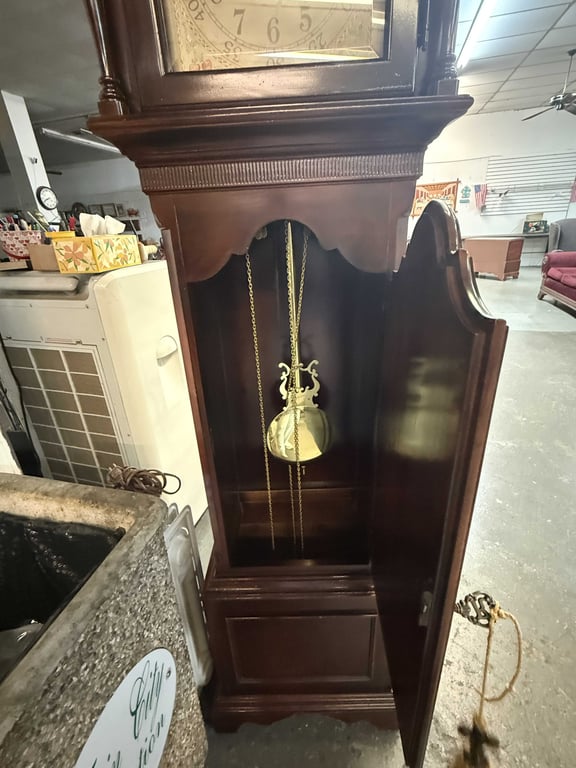 RARE RIDGEWAY GRANDFATHER CLOCK - Image 4