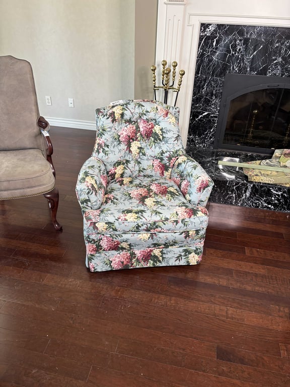 Flowered SItting Room Chair
