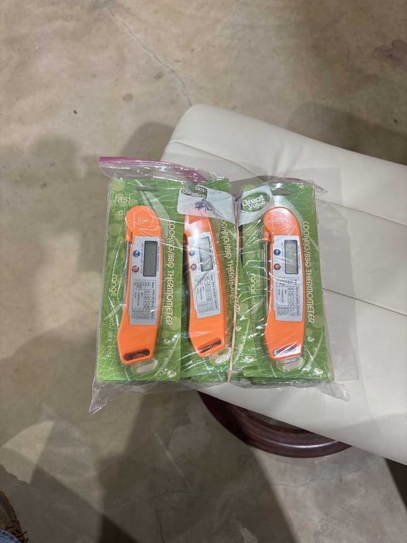 10 meat thermometers 