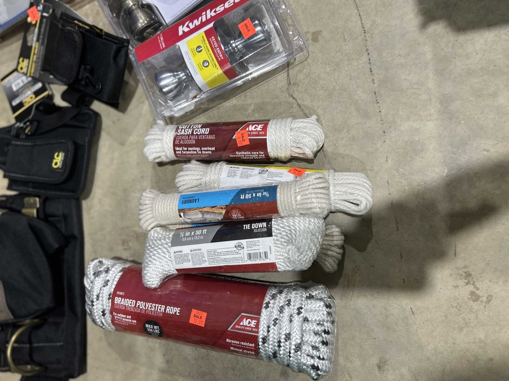 Tote of rope, tool holders, doorknobs, wire brads - Image 5