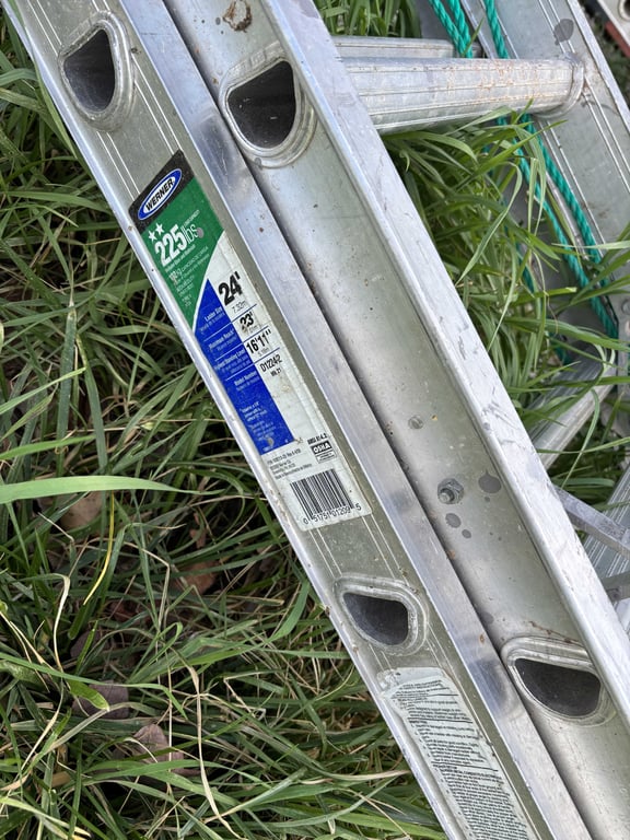 Werner 24' Extension Ladder - Image 5