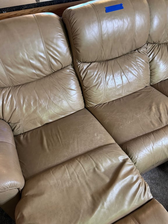 3 pc La-Z-Boy leather living room set - Image 12
