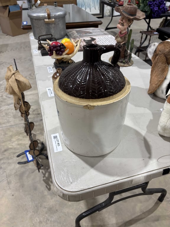 No. 2 Western stoneware jug - Image 2