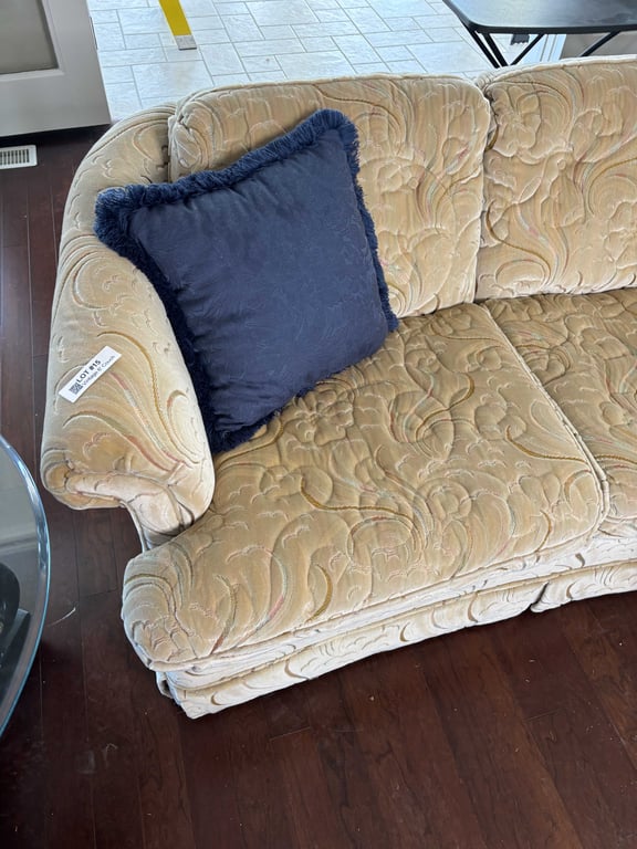 Vintage 6' Couch - Image 2