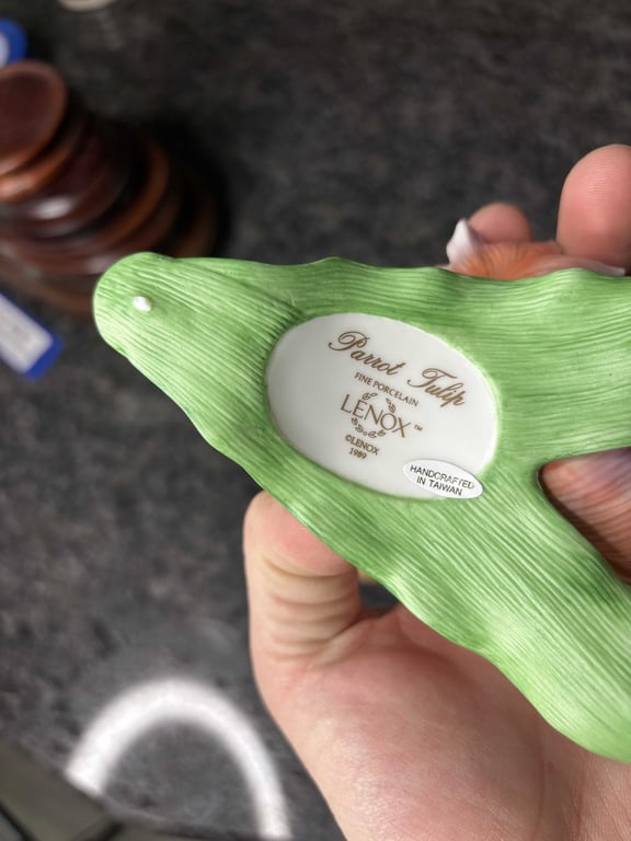 Lenox Parrot Tulip - Image 4