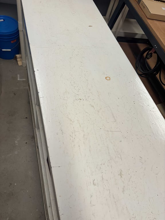 White metal rolling cart - Image 3