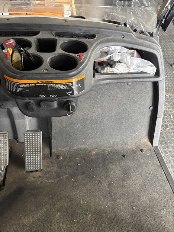 2007 Yamaha Electric Golf Cart - Image 9