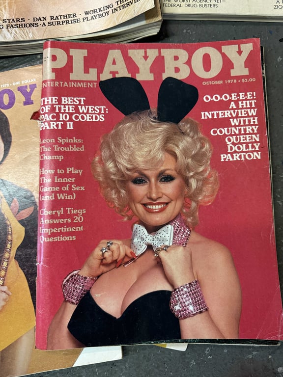 GROUPING OF VTG PLAYBOY MAGAZINES - Image 2