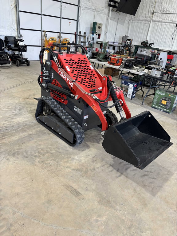 YSRT14 Walk Behind Skid Steer