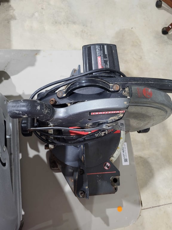 Craftsman 10" miter saw - Image 4