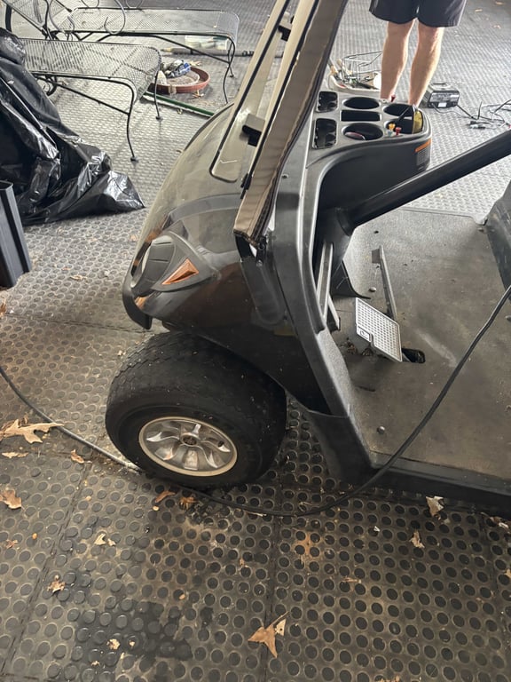 2007 Yamaha Electric Golf Cart - Image 6