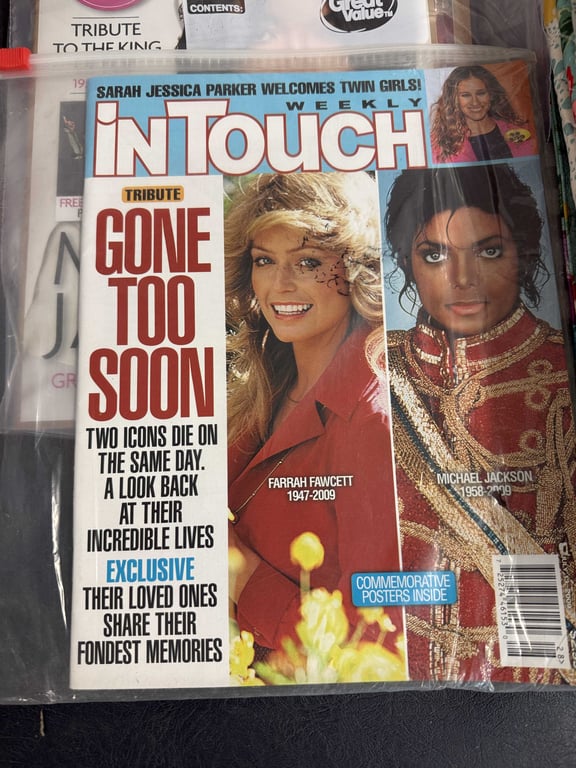 5 MICHAEL JACKSON COLLECTIBLE MAGAZINES
