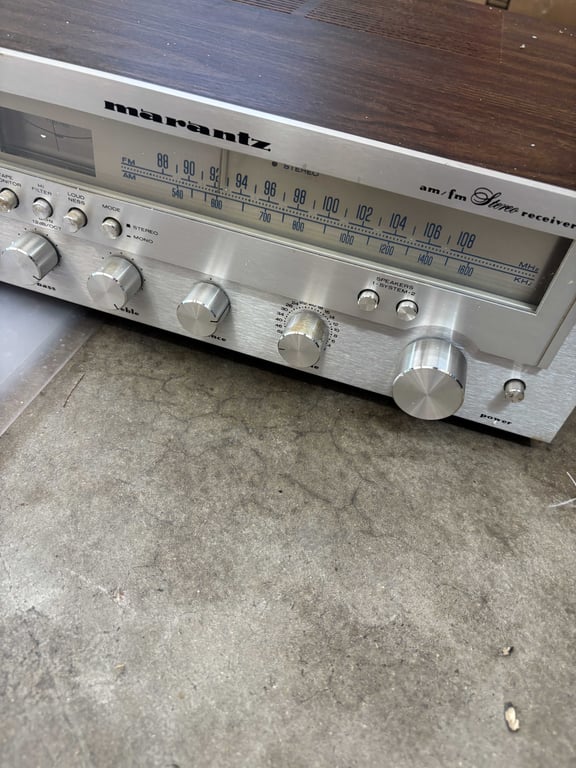 Marantz AM/FM receiver - Image 2