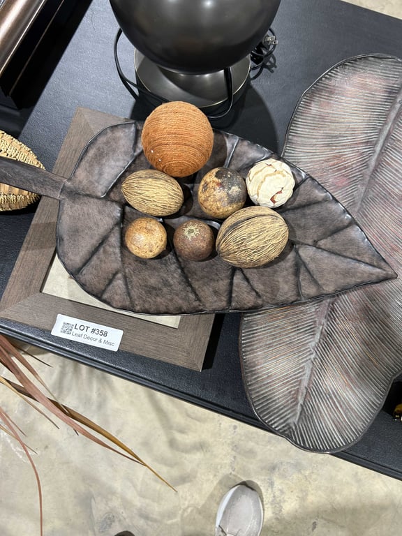 Leaf Decor & Misc - Image 5