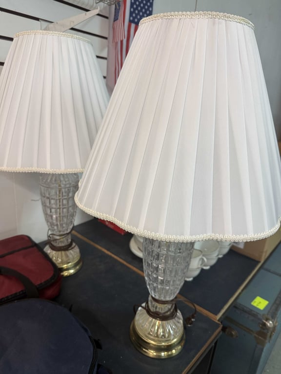 PR CRYSTAL LAMPS
