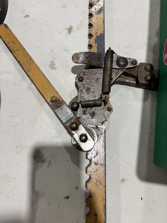 Fence Stretcher - Image 2