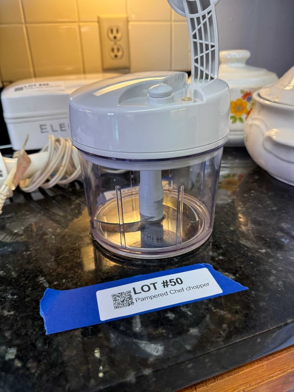 Pampered Chef chopper - Image 2