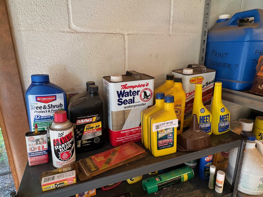 Top 2 shelves assorted contents - Image 2