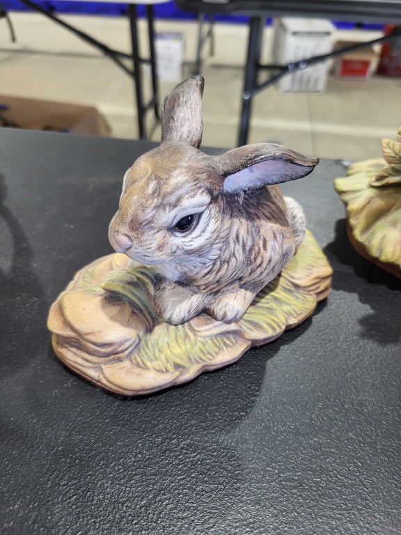 Porcelain rabbits-1 music box - Image 4
