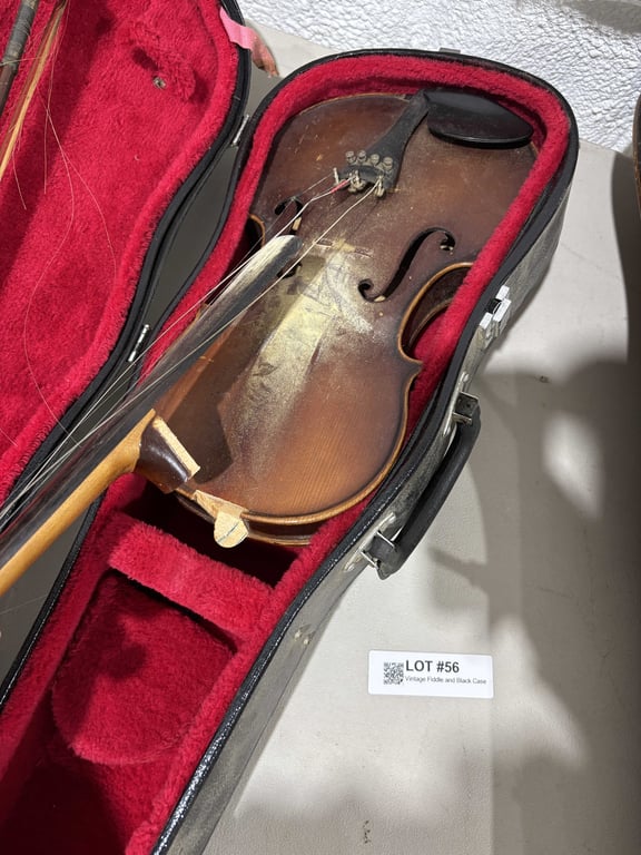 Vintage Fiddle and Black Case - Image 4