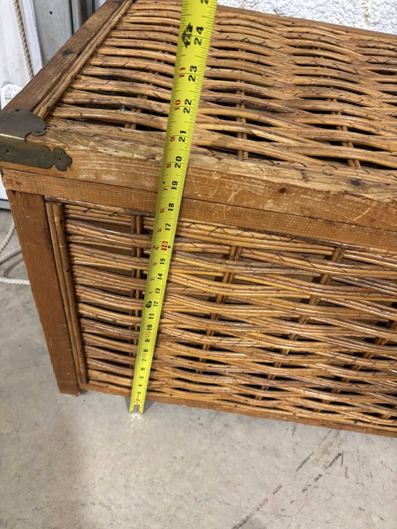 Wicker Chest - Image 8