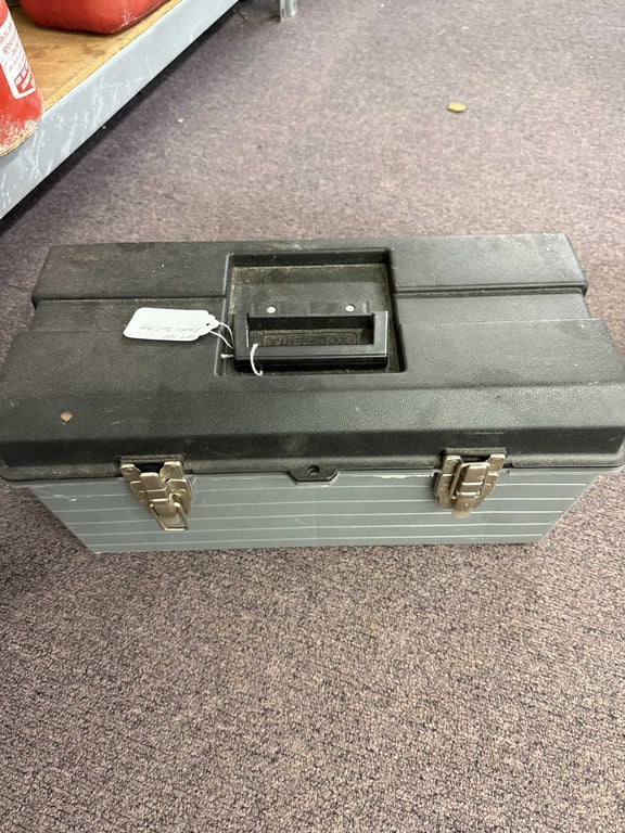 PLASTIC TOOL BOX W/CONTENTS - Image 2