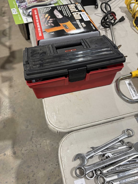 AC kit & plastic box - Image 3
