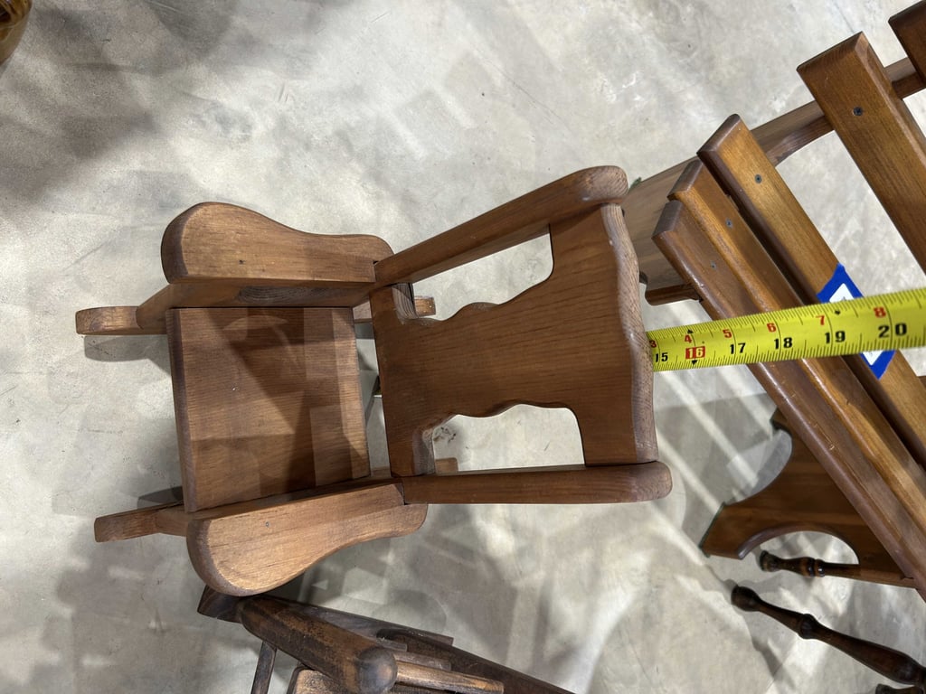 3 small wooden chairs (doll size) - Image 4