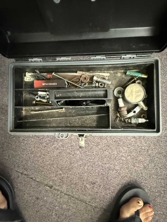 PLASTIC TOOL BOX W/CONTENTS - Image 2