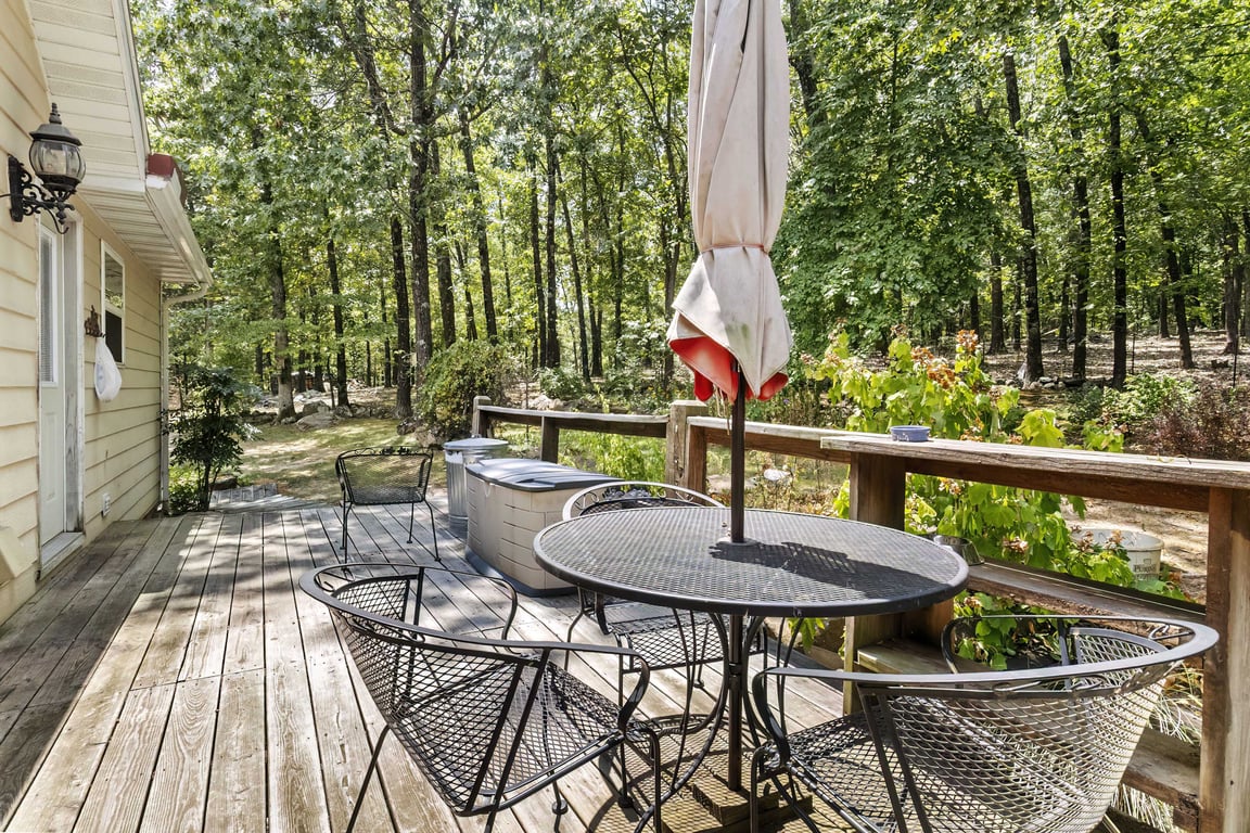 3 bed 3 bath home on 26.19 acres - Image 51