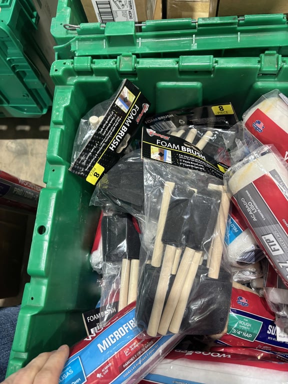Tote of paint roller heads - Image 6