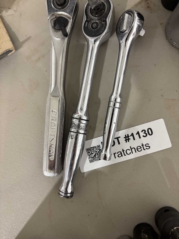 3 ratchets - Image 2