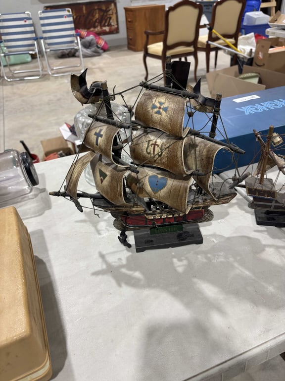 4 Wooden Ships - Image 2